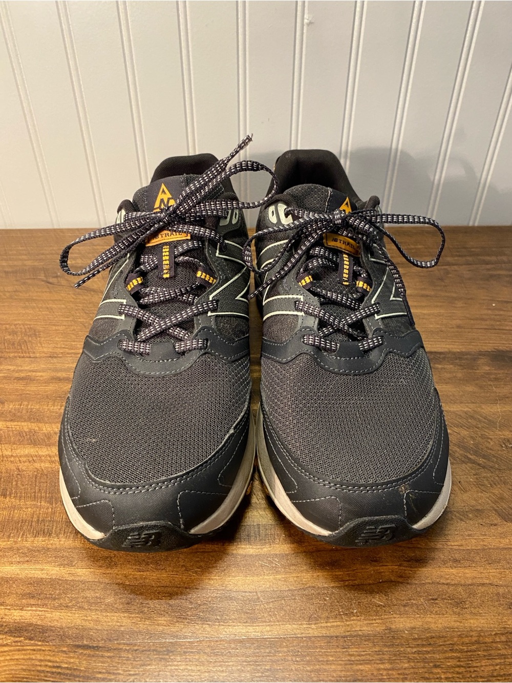 New Balance - Men's US size 12 - Dark Grey Athletic Running Shoes Sneakers - Picture 4 of 11